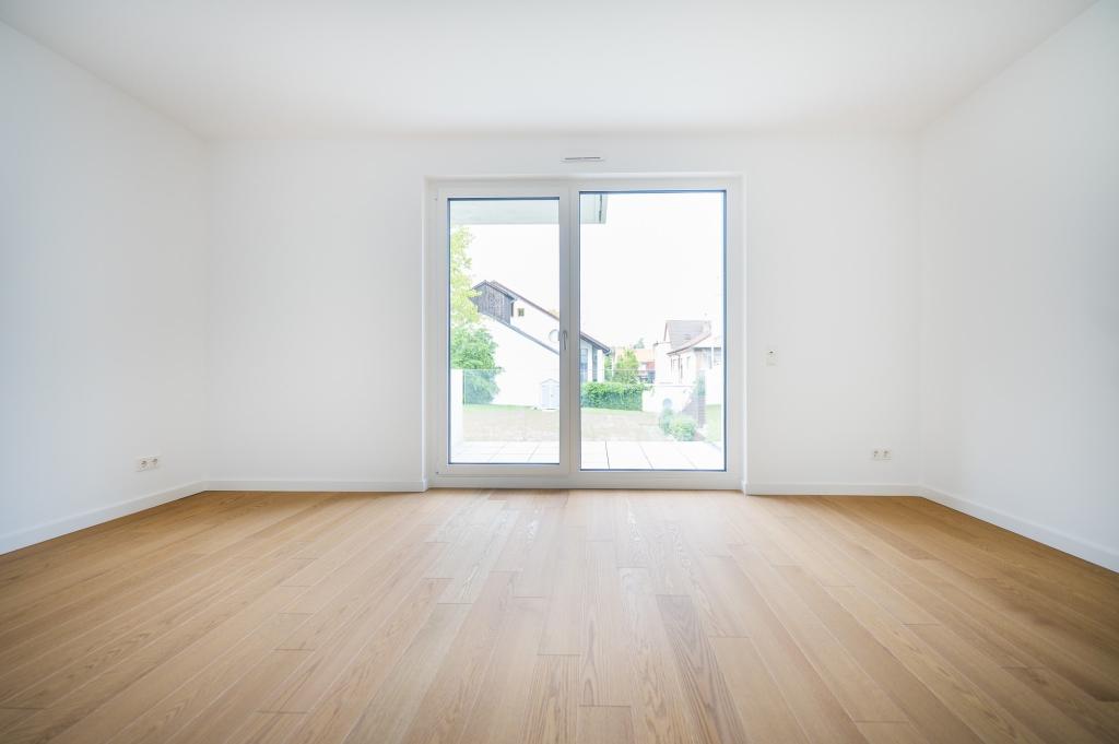 GELEGENHEIT - freie 2-Zimmerwohnung im Privatquartier Kelkheimer Bogen - Photo 1