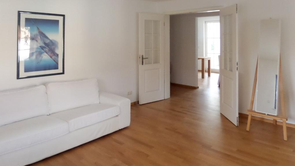 Große 2-Zimmerwohnung mit schicker Ausstattung und großem Balkon in FFM-Zeilsheim - Foto 2