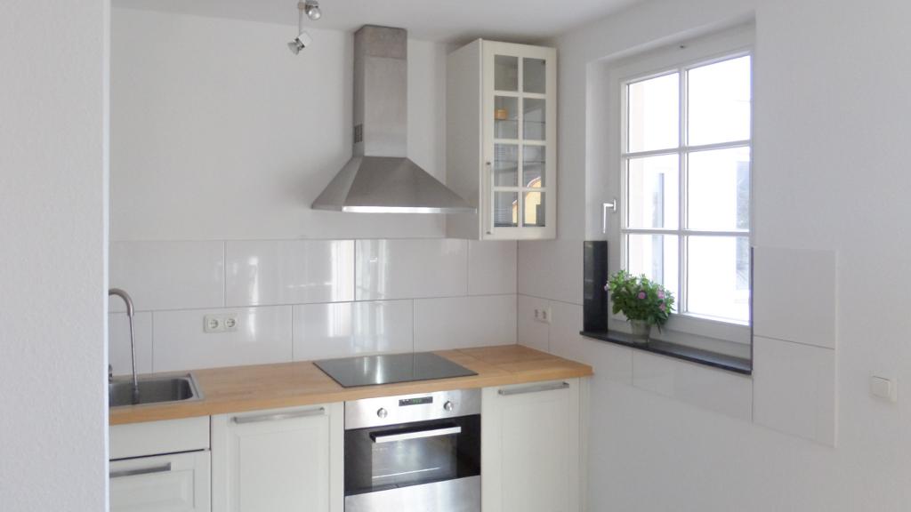 Große 2-Zimmerwohnung mit schicker Ausstattung und großem Balkon in FFM-Zeilsheim - Foto 1