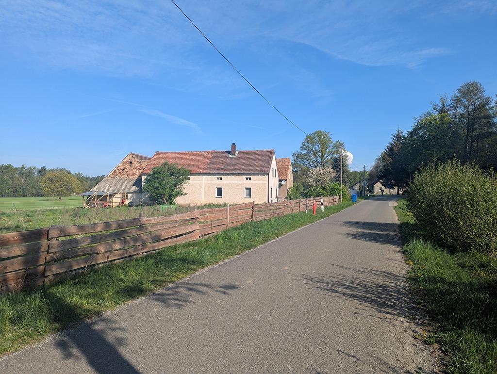 drei_seiten_hof_verkauf_bild_006.jpg