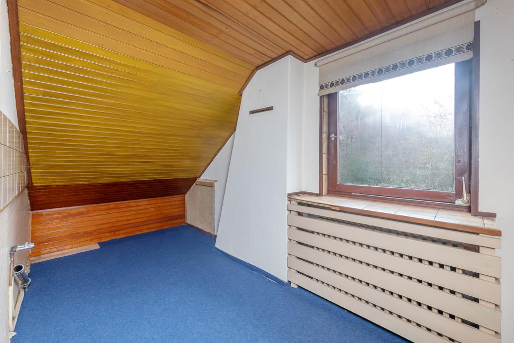 Raum mit Küchenanschlüssen