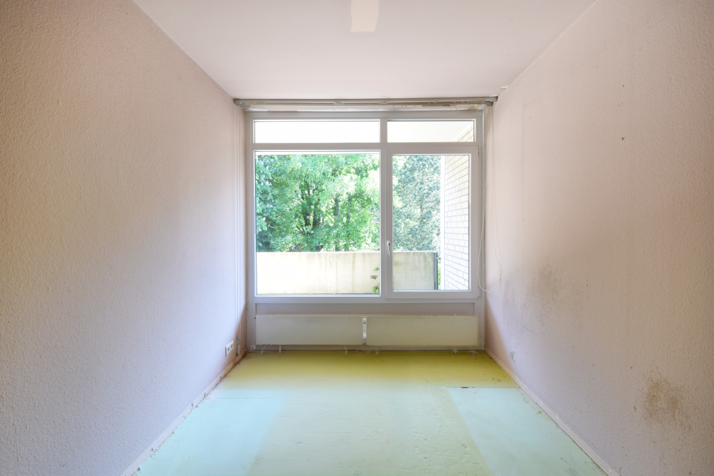 Kinder-/Gäste-/Bürozimmer