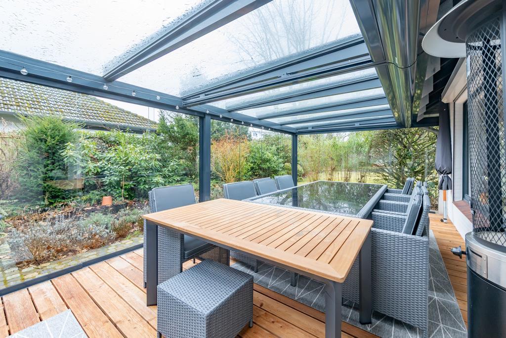 Überdachte Terrasse