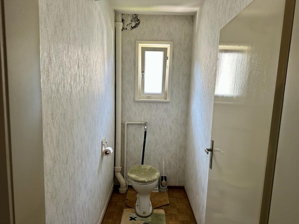 WC 2. OG 