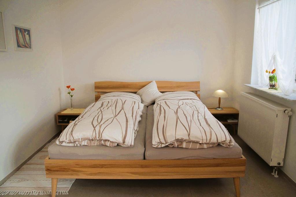 Schlafzimmer möbliert