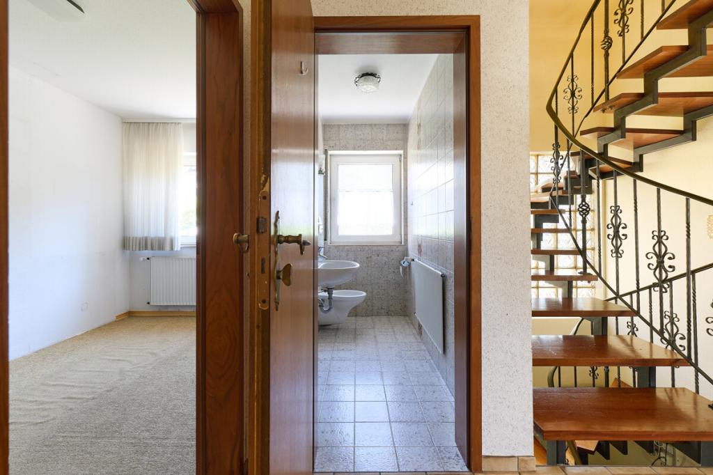 Büro & Gäste WC