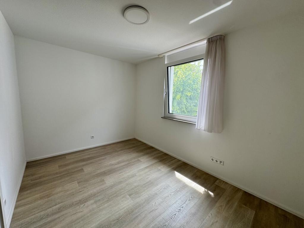Moderne 3-Zimmer-Wohnung | voll möbliert | Balkon | Tiefgaragenstellplatz - Foto 4