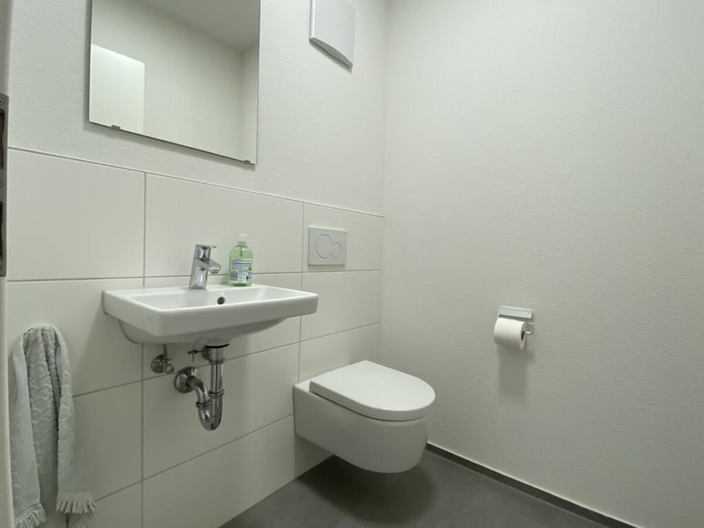 Ankommen & Wohlfühlen – Moderne 4-Zimmer-Wohnung in Herrenberg - Foto 4