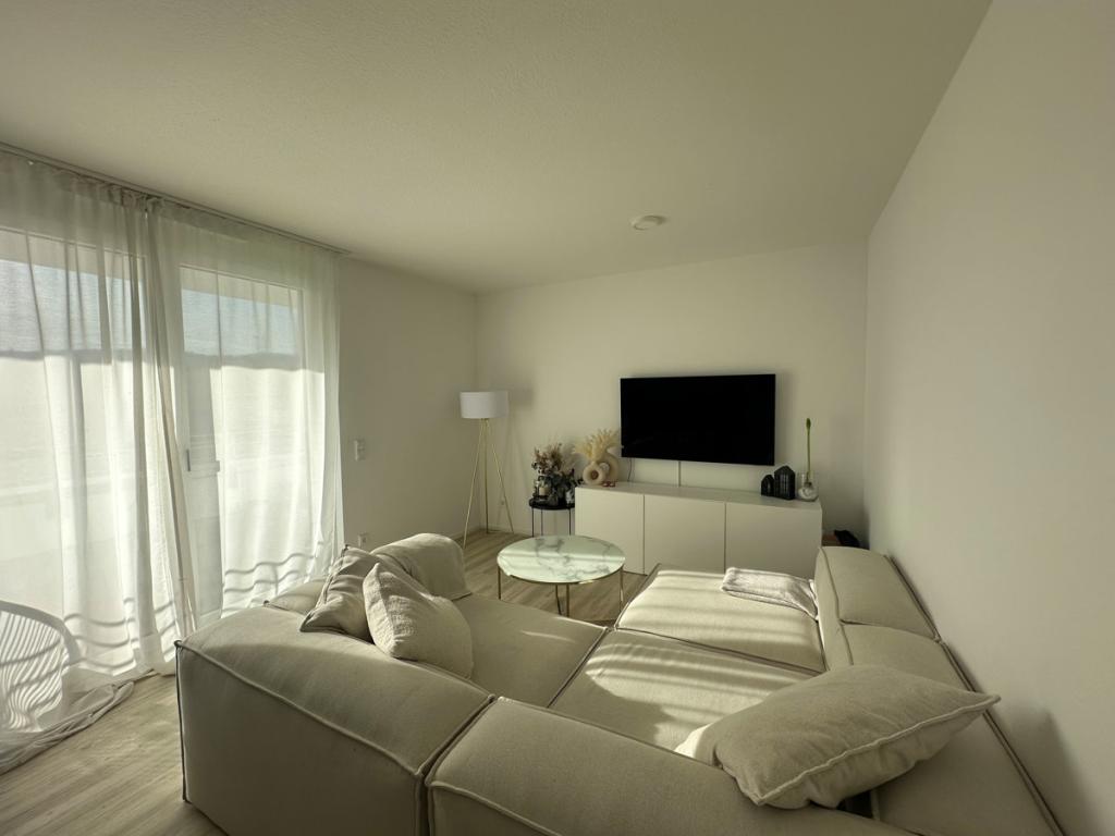 Attraktive und stilvolle Neubauwohnung zur Miete! - Photo 1
