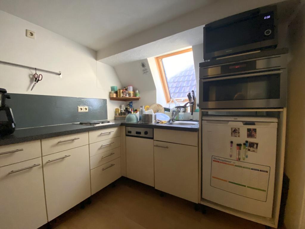 Zentral gelegene 3-Zimmer-Wohnung direkt am Marktplatz - Photo 2