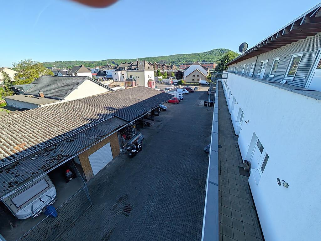 Blickrichtung Hof.jpeg