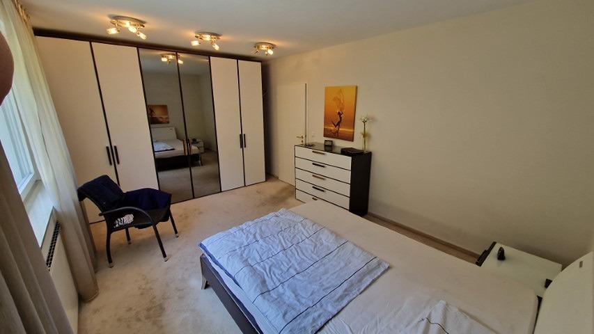 5. Schlafzimmer_OG .jpg