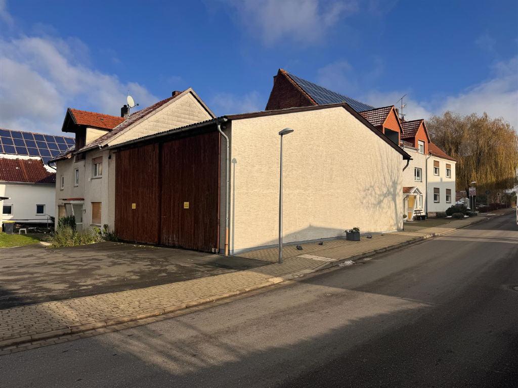 Immobilie in Grebenstein - Zwei Doppelhaushälften aus unterschiedlichen Baujahren in ruhiger Lage von Udenhausen! - Bild 2