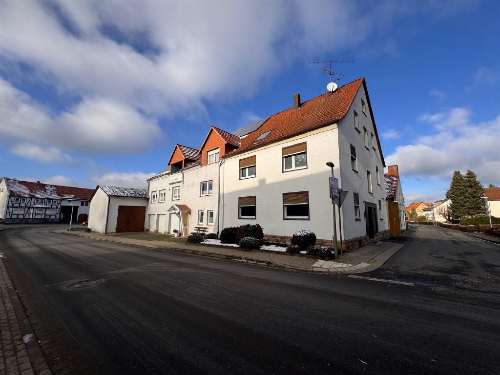 Immobilie in Grebenstein - Zwei Doppelhaushälften aus unterschiedlichen Baujahren in ruhiger Lage von Udenhausen! - Bild 3