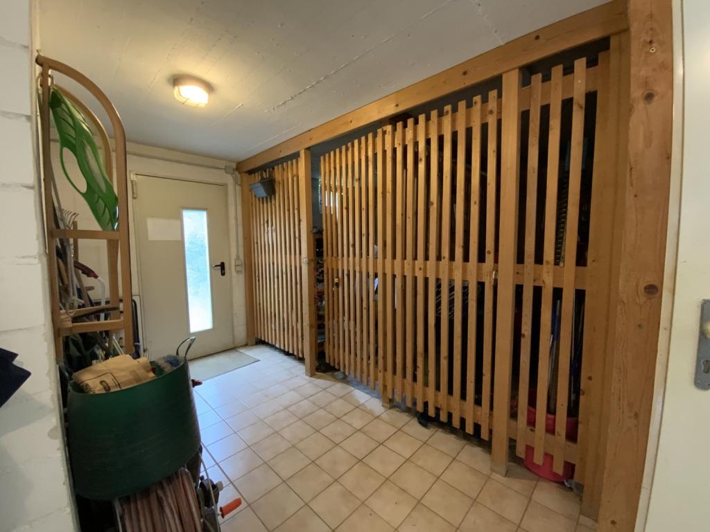 Haus A / Keller mit Seitenausgang