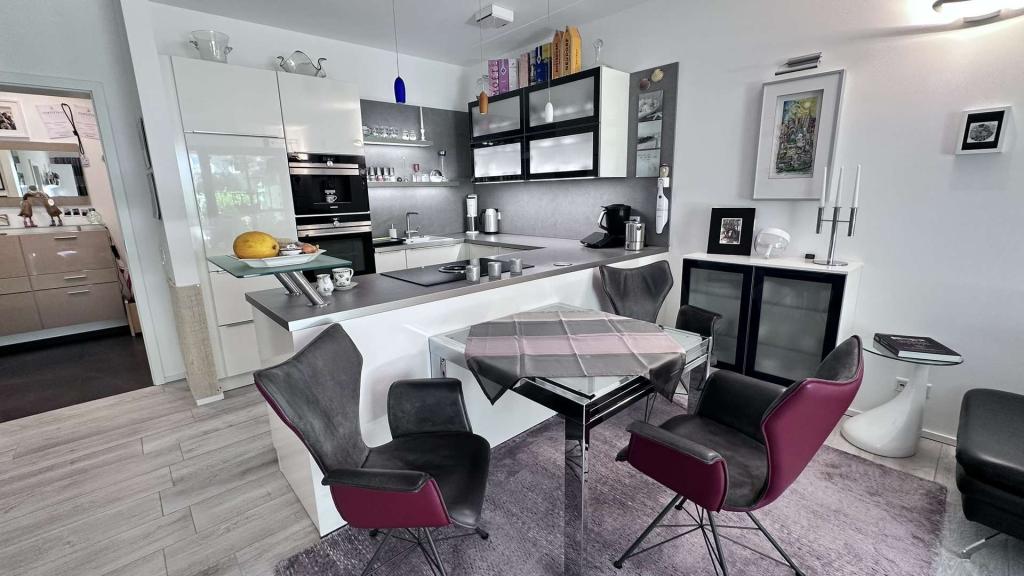 Wohnzimmer / Küch
