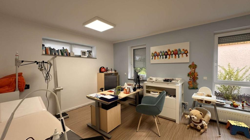 EG Praxis Zimmer 1
