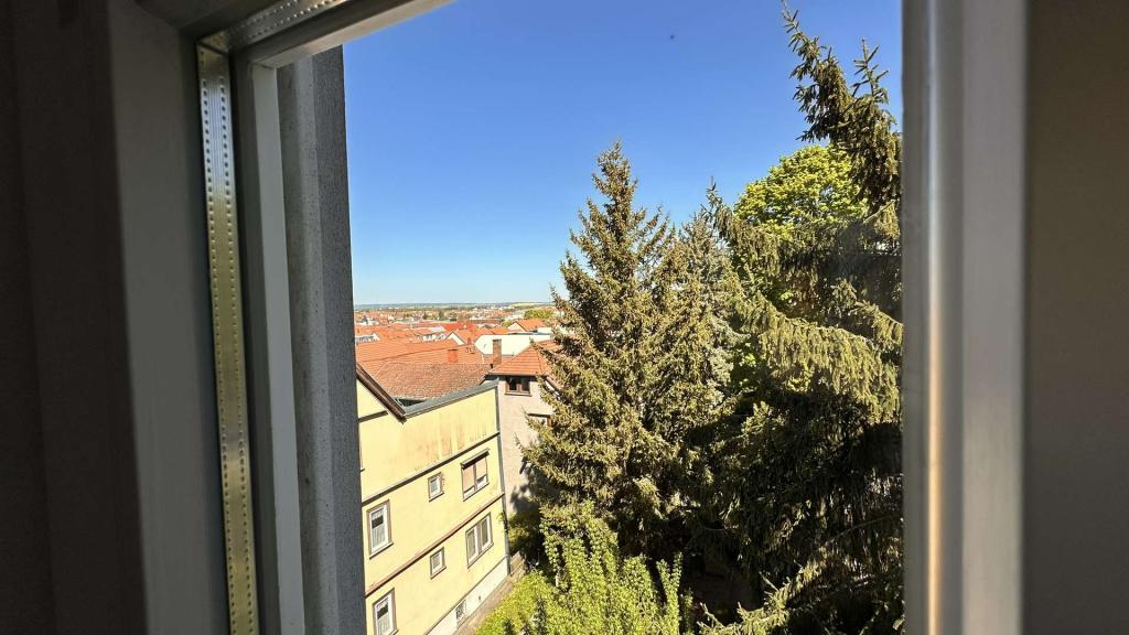 Stadtzentrum: 3 Zimmer Maisonettewohnung mit TG Stellplatz gegenüber Schloss - Foto 3
