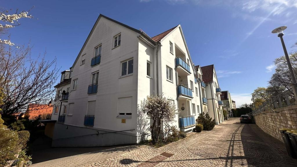 Stadtzentrum: 3 Zimmer Maisonettewohnung mit TG Stellplatz gegenüber Schloss - Foto 5