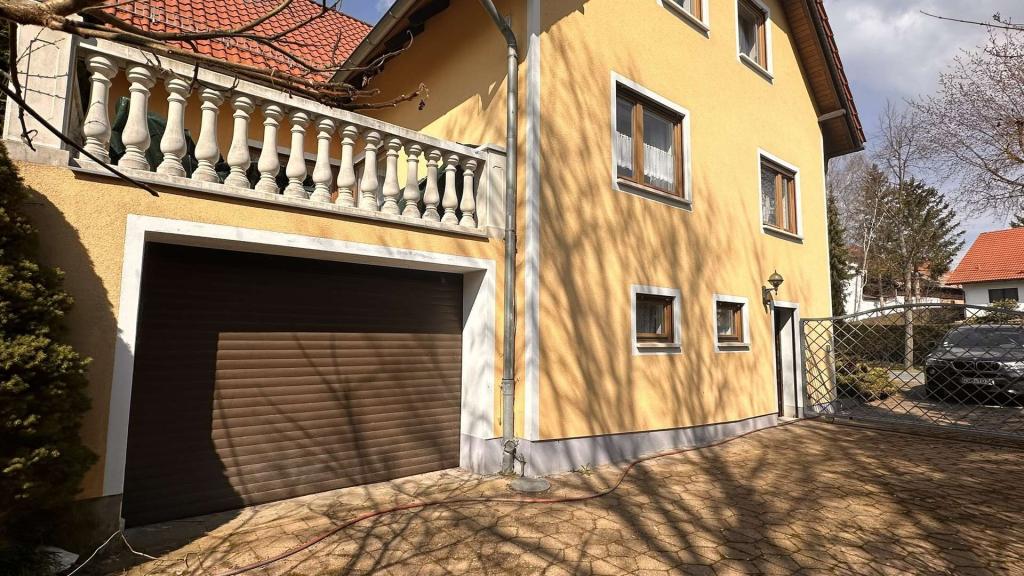 Haus seitlich
