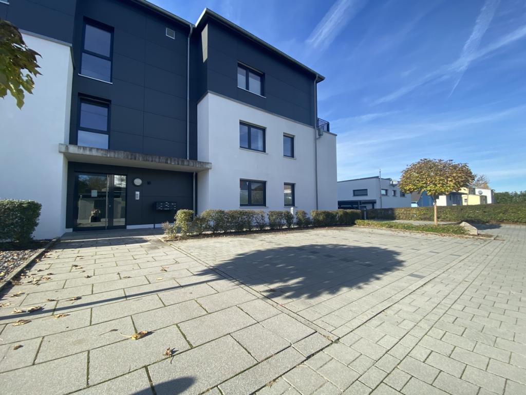 Sehr schöne 3-Zimmer-Wohnung mit Balkon in Weiden-Ost am "Schirmitzer Weg" zu vermieten! - Foto 2
