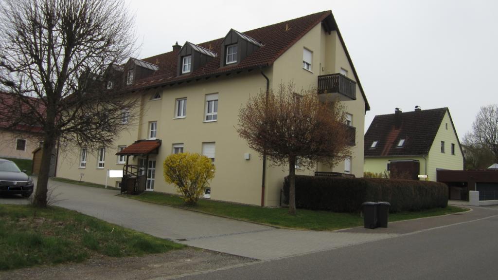 Vermietung in Vohenstrauß - gepflegte Eigentumswohnung mit Stellplatz! - Photo 2