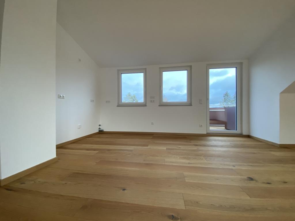 Küchenbereich mit Zugang zum Nordbalkon