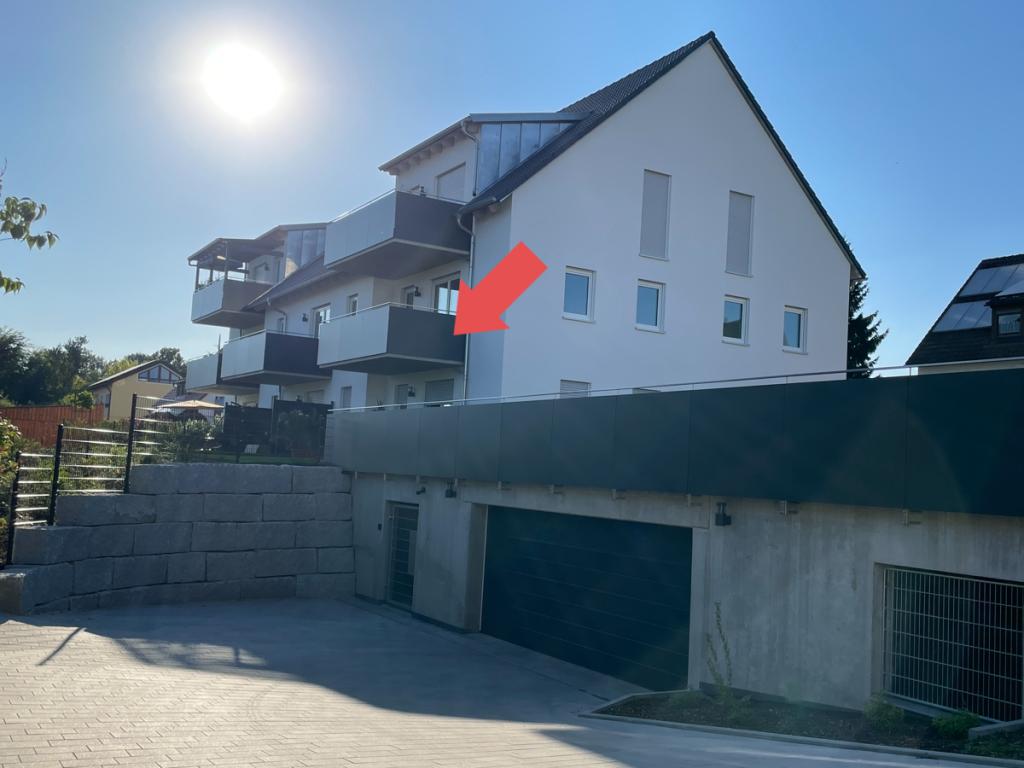 Haus Ansicht mit Blick zur Tiefgarage