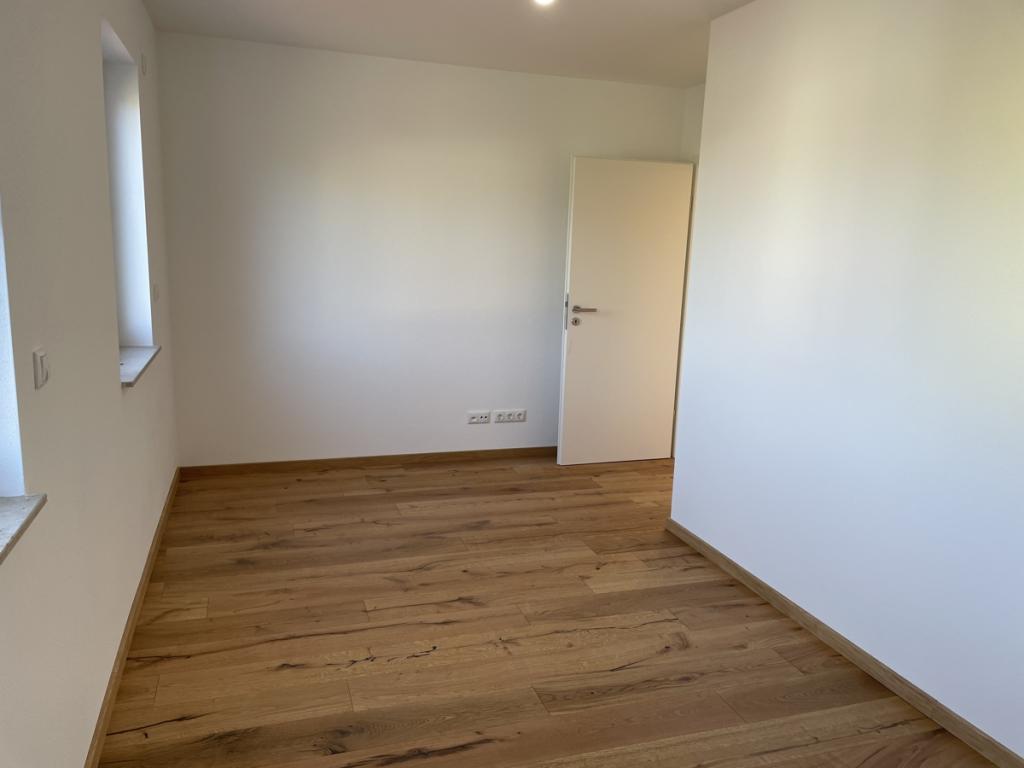 Kinderzimmer - Arbeitszimmer 