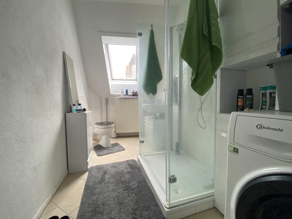 Bad mit Dusche