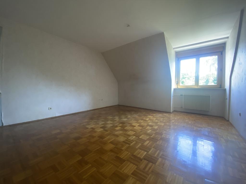 Schlafzimmer OG