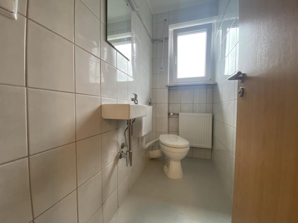 Sehr schöne, große 4-Zimmer-Wohnung mit Balkon in Irchenrieth zu vermieten! - Foto 3