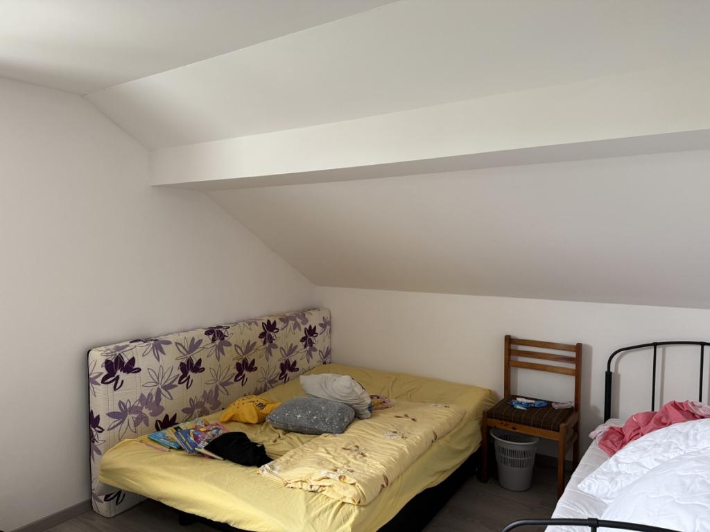 Schlafzimmer / Büro DG