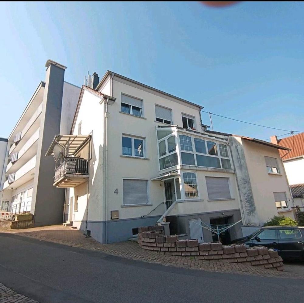 Front Ansicht