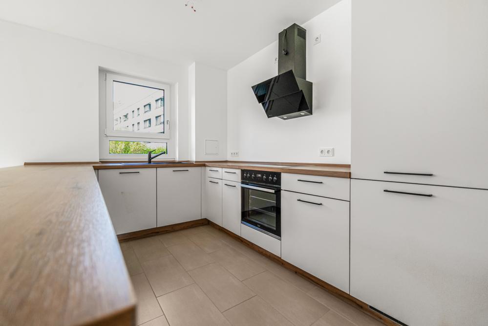 Moderne 4-Zimmer-Erdgeschosswohnung mit Terrasse in zentrumsnaher Lage von Friedrichshafen - Photo 3