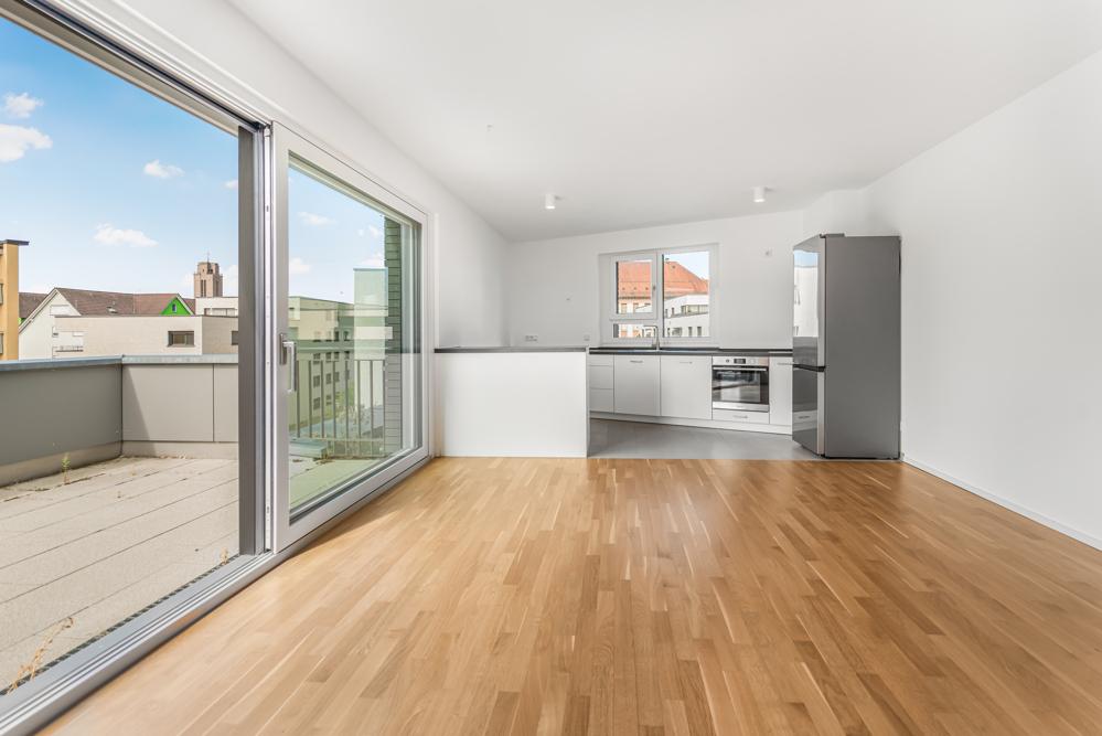 Moderne 3-Zimmer-Dachgeschosswohnung mit Balkon in zentrumsnaher Lage von Friedrichshafen - Photo 5