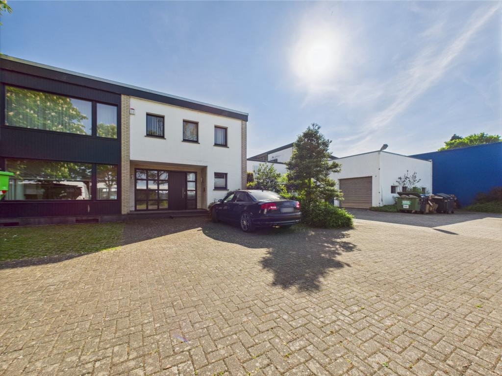 WWW.BOUWENS.DE