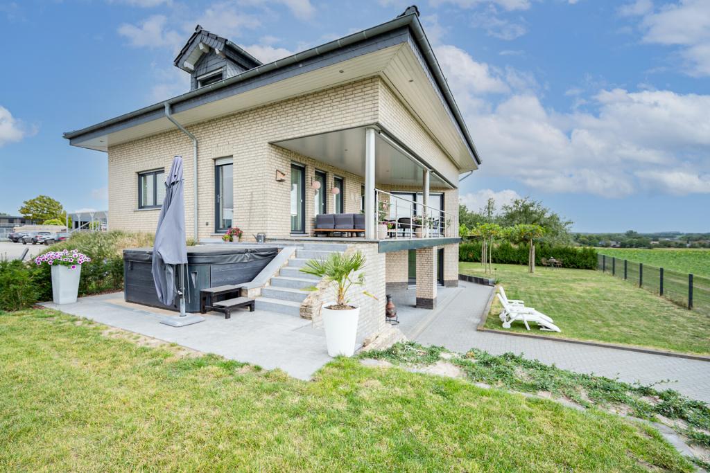 WWW.BOUWENS.DE