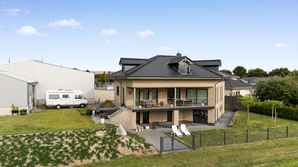 www.bouwens.de