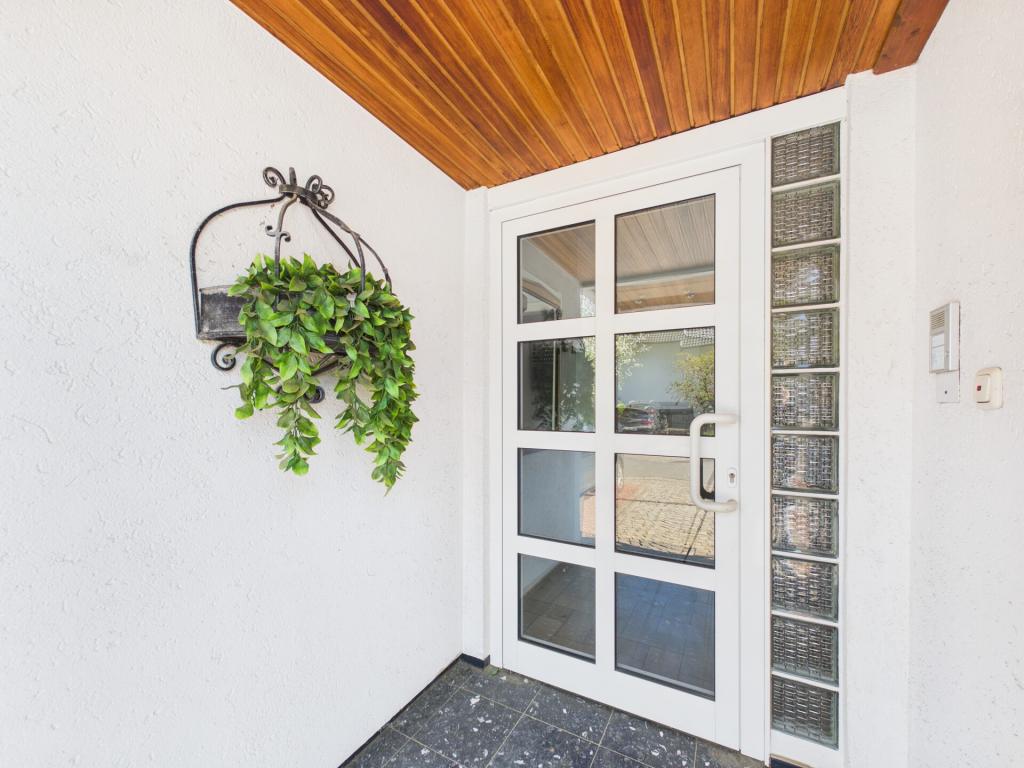 Stilvolles Wohnen zur Miete mit Kaminofen & Balkon in Linnich-Welz! - Foto 1