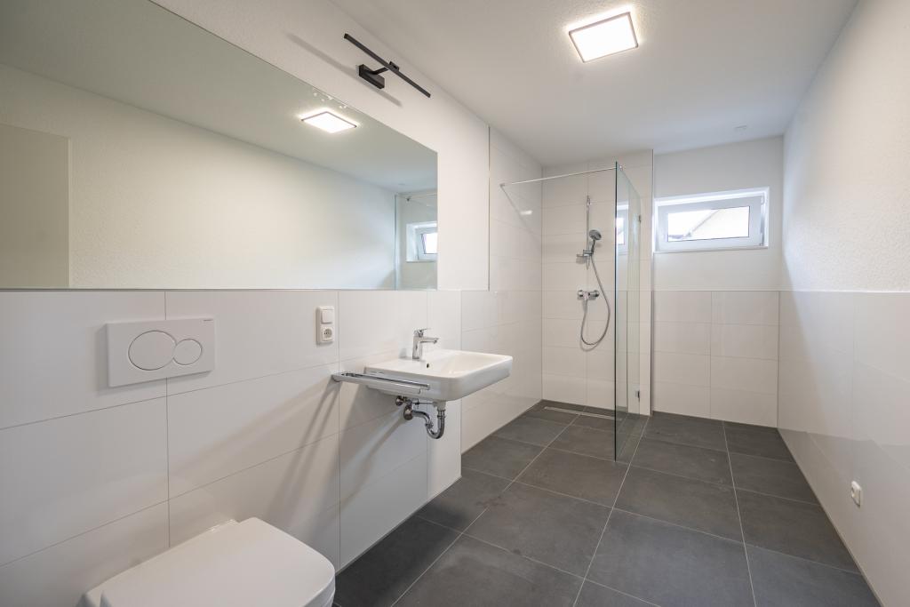 Moderne Erdgeschosswohnung mit Garten in ruhiger Lage Geilenkirchen - Prummern! - Photo 2