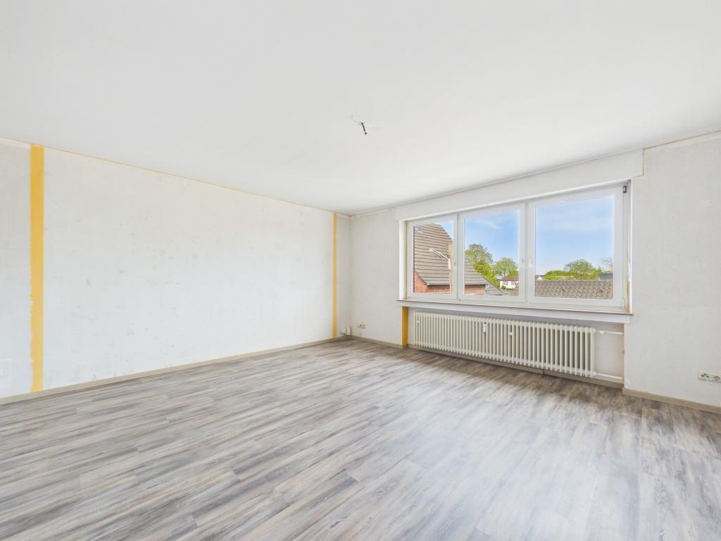 Helle und großzügige Obergeschosswohnung mit Balkon & Garage in Geilenkirchen-Tripsrath! - Photo 2
