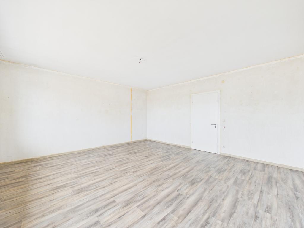 Helle und großzügige Obergeschosswohnung mit Balkon & Garage in Geilenkirchen-Tripsrath! - Photo 5