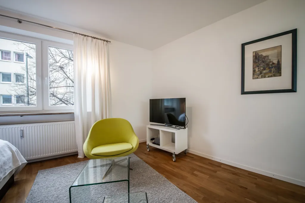 Modernes Apartment in der Au 1 Zimmer - Photo 2