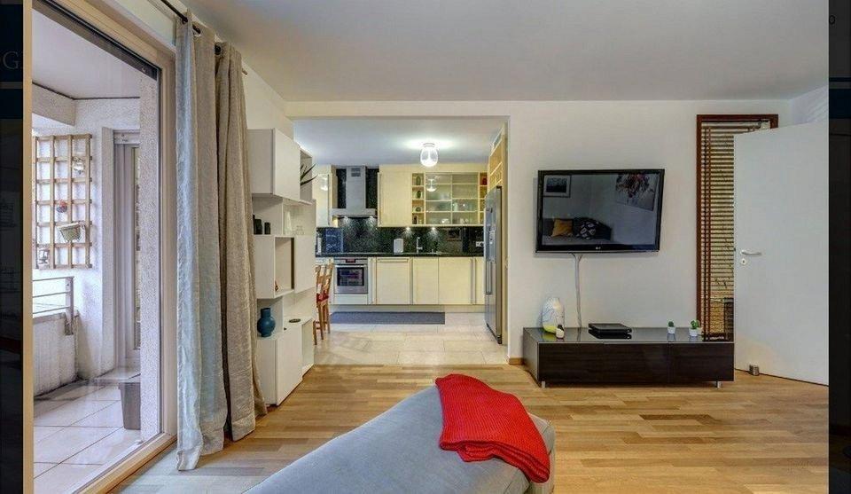 Luxus Wohnung mit 2 Zimmern und Balkon! - Photo 2