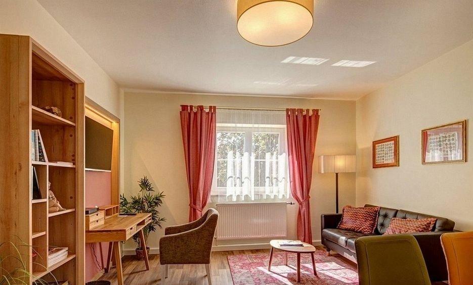 Luxuriöses Wohnung mit 2 Zimmern und Balkon - Foto 1