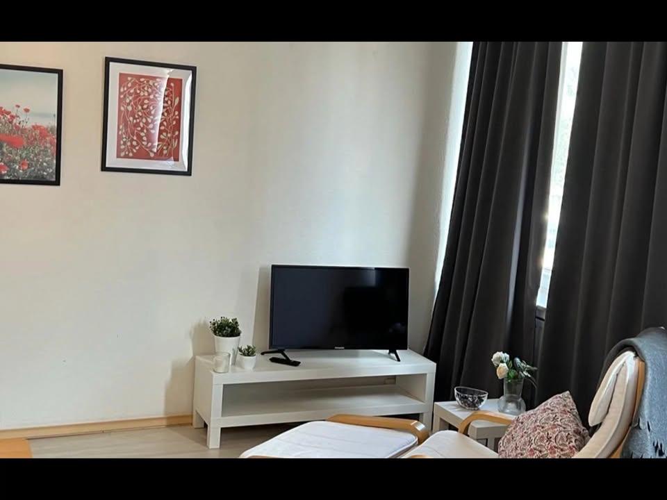 Elegante Wohnung mit Balkon - Photo 2