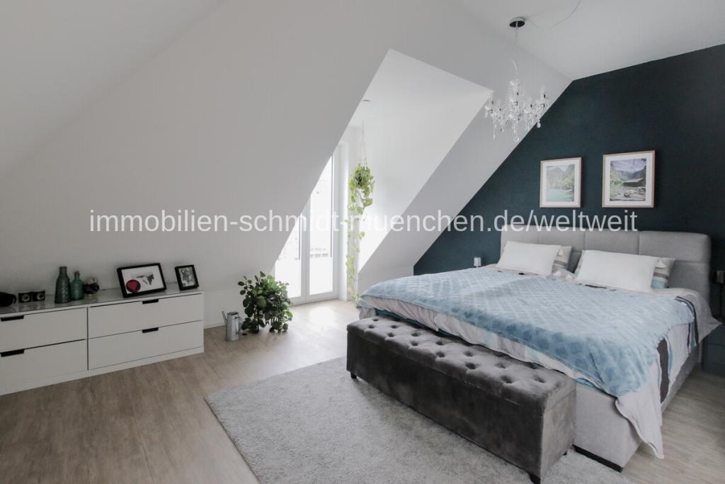 Neuwertige Doppelhaushälfte mit Garten in Haar - Photo 3