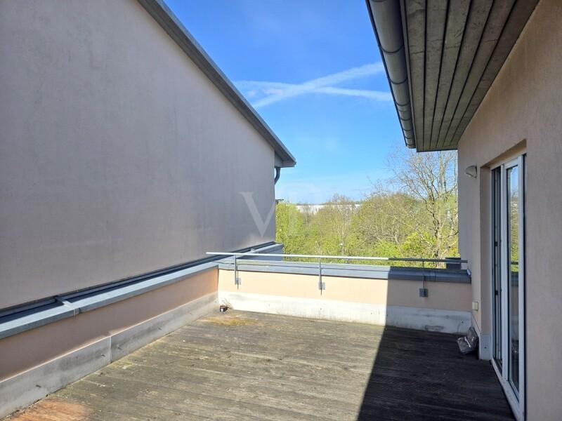 Lichtdurchflutetes Wohnen mit großzügiger Dachterrasse zum Entspannen - Foto 5
