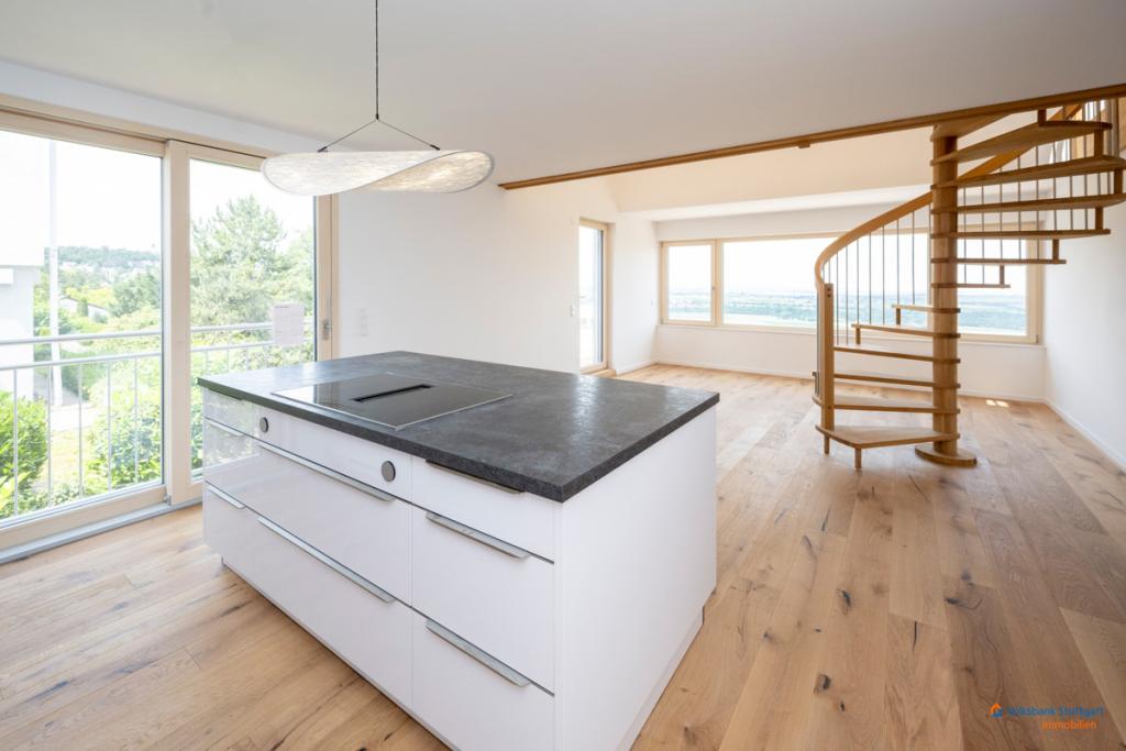 3.Obergeschoss rechts Maisonette // Wohn-/ Essbereich